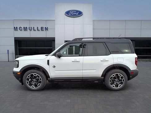 New 2025 Ford Bronco Sport Outer Banks w/ Outer Banks Tech Package+ image 9