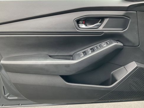 Used 2024 Honda Accord EX image 25