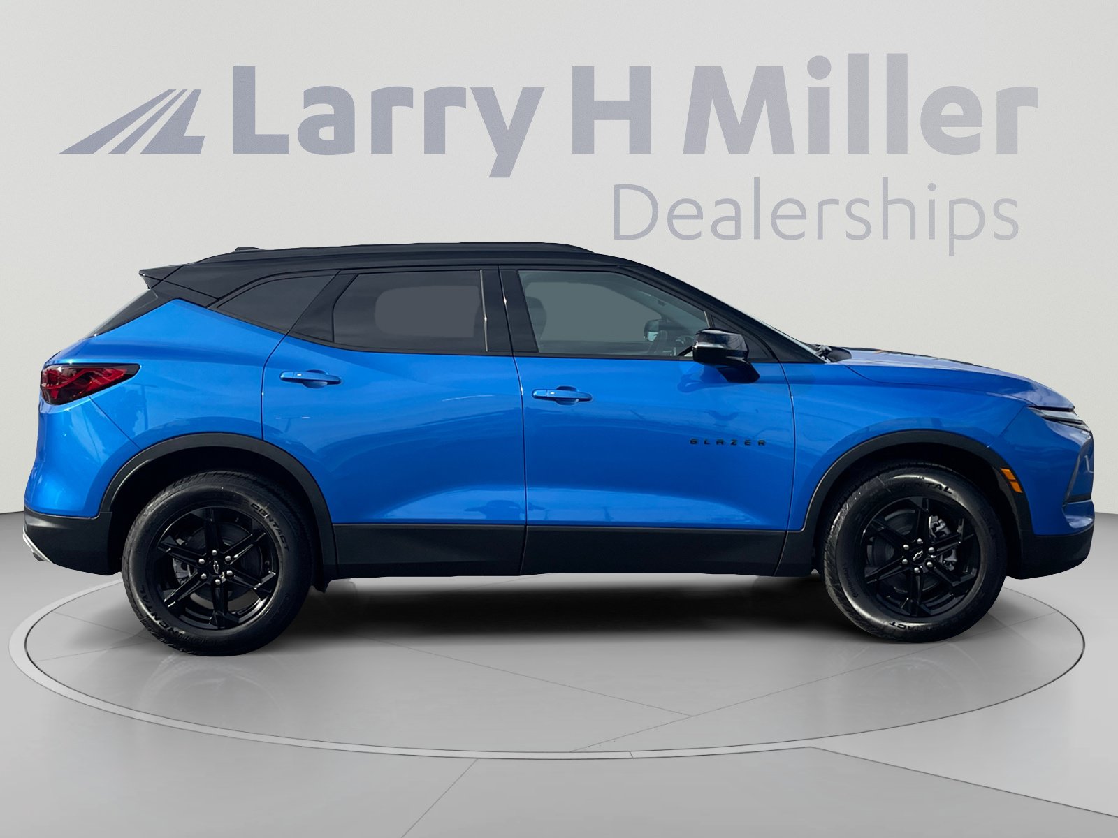 New 2026 Chevrolet Blazer LT w/ Sound & Technology Package AWD/4WD image 6