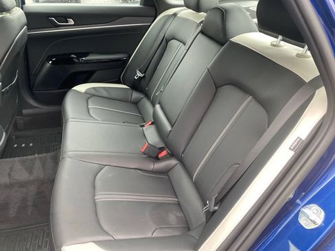 Used 2025 Kia K5 GT-Line w/ GT-Line Premium Package AWD/4WD image 17