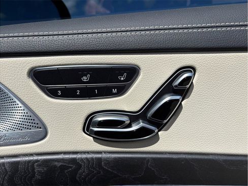 Used 2020 Mercedes-Benz S 560 Sedan image 46
