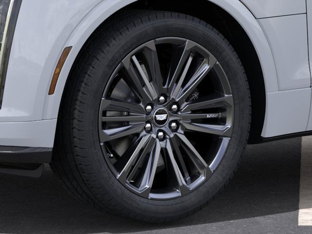 New 2027 Cadillac Lyriq V Premium w/ Exterior Carbon Fiber Package AWD/4WD image 9