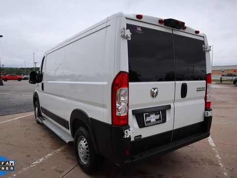 Used 2025 RAM ProMaster 2500 w/ U-Haul Equipment Group FWD image 6