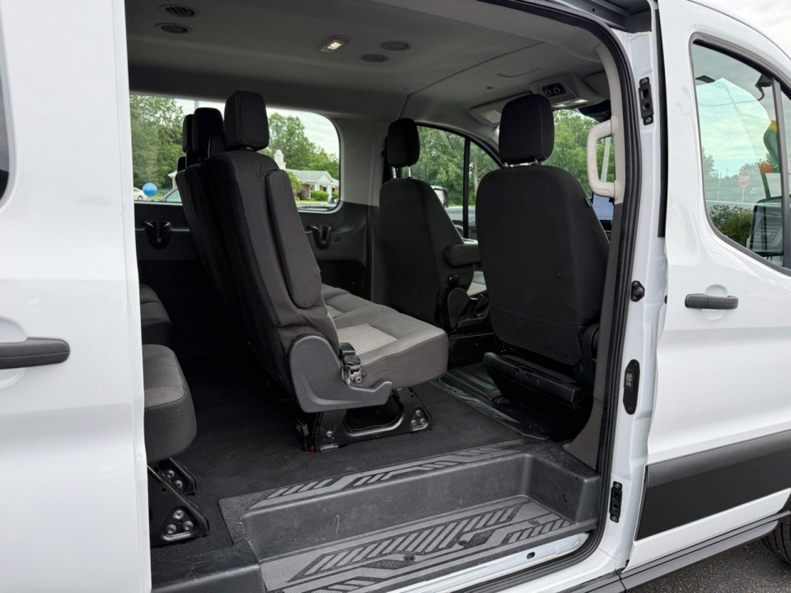 Used 2024 Ford Transit 350 XLT RWD image 34
