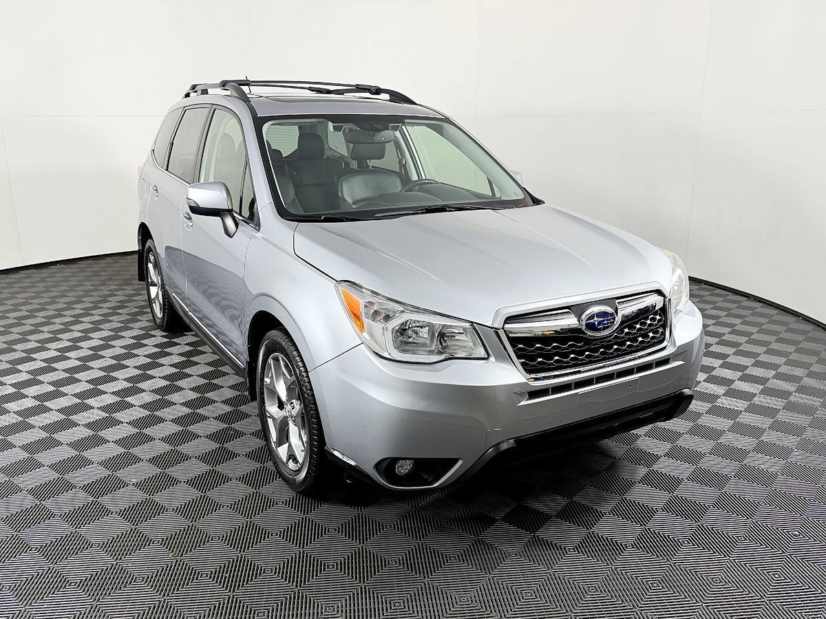 Used 2015 Subaru Forester 2.5i Touring w/ Eyesight & Navigation System AWD/4WD image 4