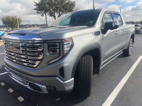 Used 2025 GMC Sierra 1500 Denali w/ Denali Reserve Package image 2