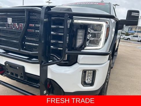 Used 2022 GMC Sierra 2500 AT4 AWD/4WD image 4