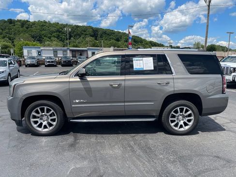Used 2019 GMC Yukon Denali w/ Open Road Package AWD/4WD image 9