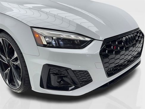 Used 2024 Audi S5 Premium Plus w/ Premium Plus Package image 3