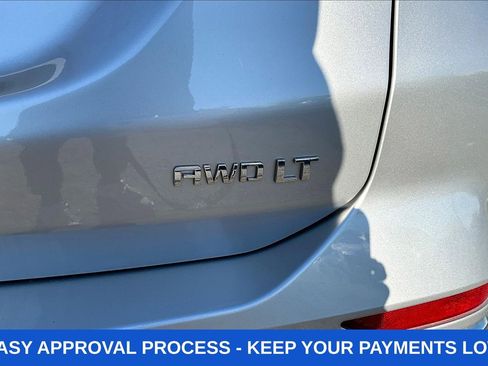 Used 2018 Chevrolet Equinox LT image 30