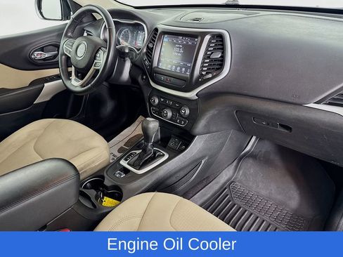 Used 2017 Jeep Cherokee Latitude w/ Comfort/Convenience Group image 37