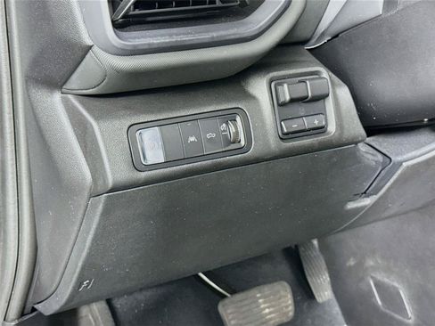 Used 2026 Chevrolet Silverado EV LT AWD/4WD image 14