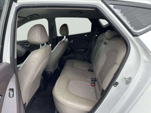 Used 2014 Hyundai Tucson SE image 15