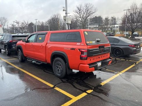 Used 2025 Nissan Frontier PRO-4X w/ Pro Premium Package image 3