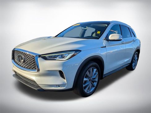 Used 2022 INFINITI QX50 Luxe image 8