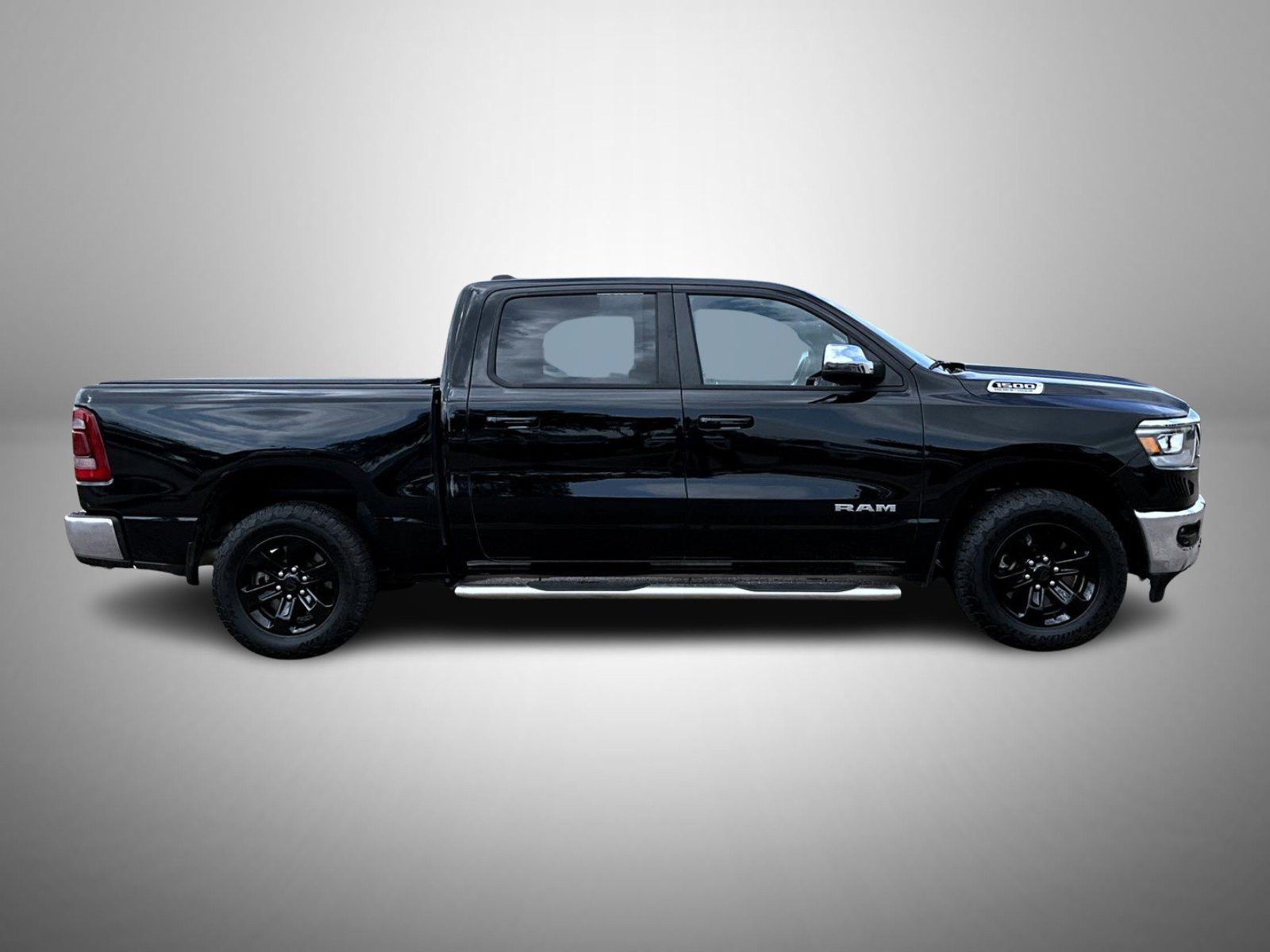 Certified 2024 RAM 1500 Laramie AWD/4WD image 4
