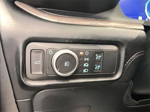 Used 2022 Ford Explorer Platinum w/ Equipment Group 601A image 27