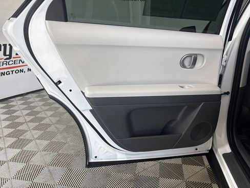 Used 2024 Hyundai Ioniq 5 SEL AWD/4WD image 19
