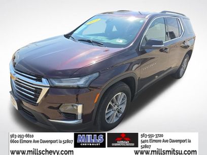 Used 2023 Chevrolet Traverse LT