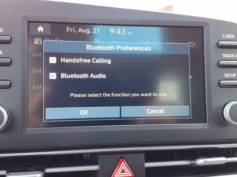 New 2026 Hyundai Elantra Hybrid FWD image 9