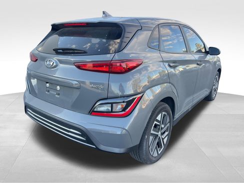 Used 2023 Hyundai Kona SEL FWD image 5