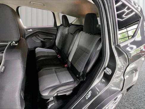 Used 2016 Ford Escape SE FWD image 21