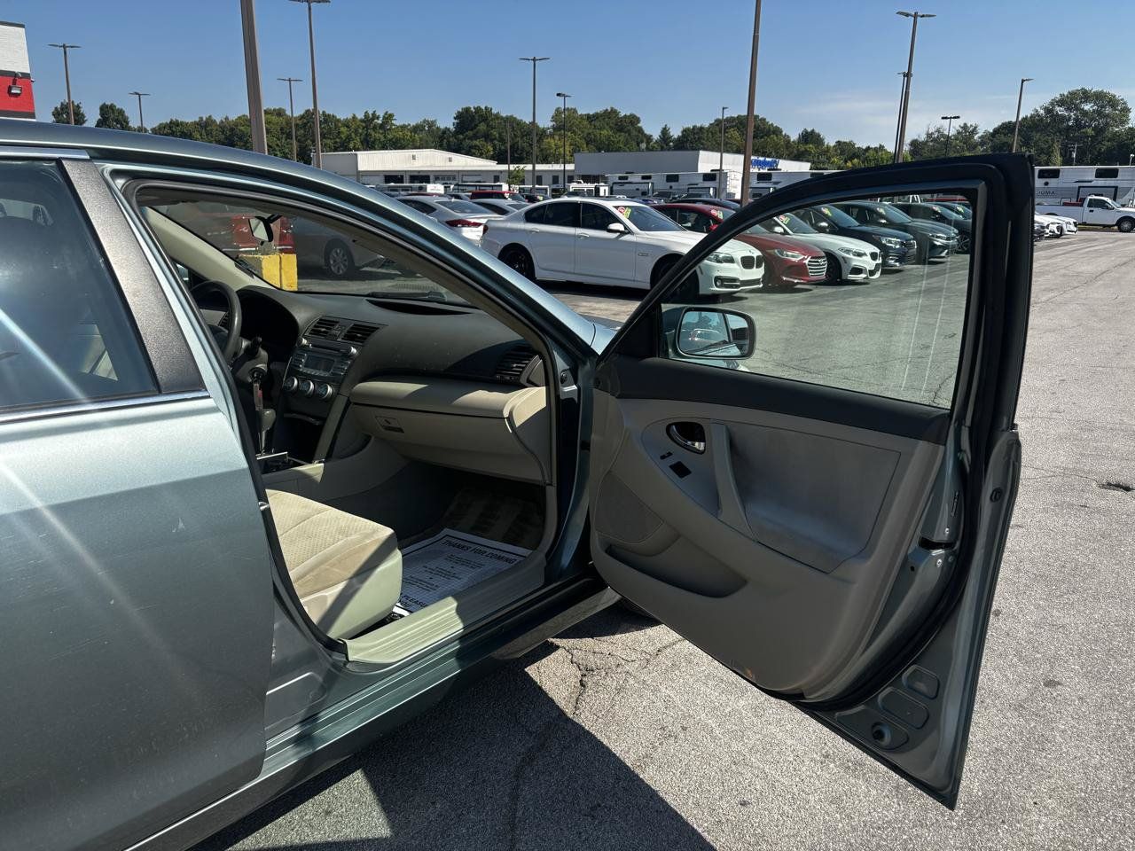 Used 2007 Toyota Camry LE FWD image 9