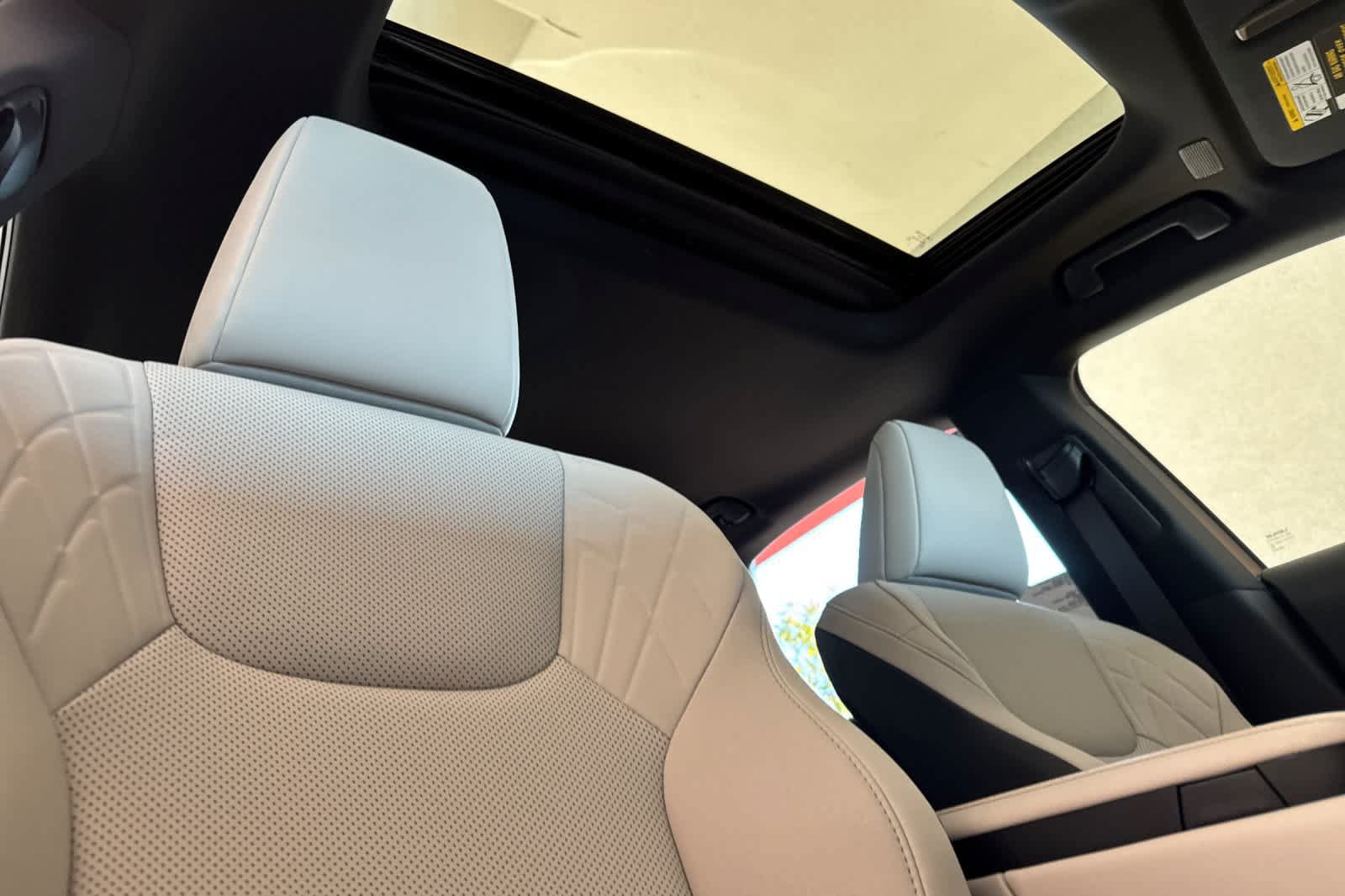 New 2026 Lexus RX 350h AWD/4WD image 18