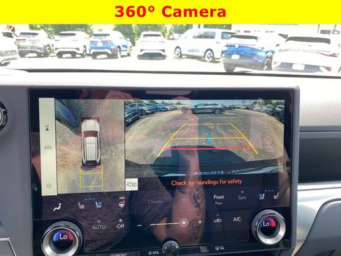 Used 2026 Lexus GX 550 w/ Accessory Package (2T) AWD/4WD image 46