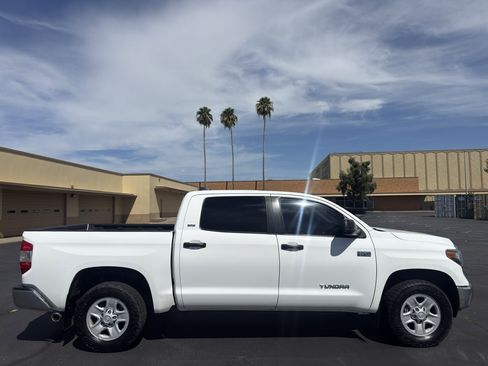 Used 2020 Toyota Tundra SR5 AWD/4WD image 8