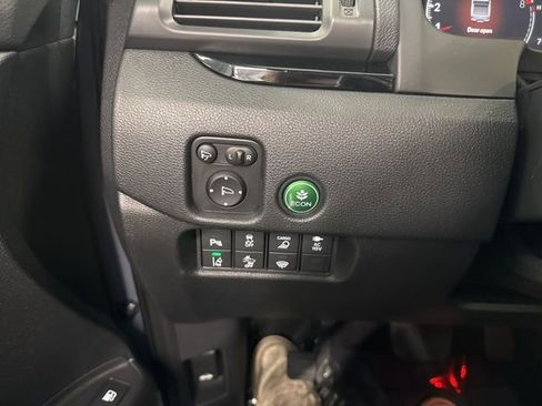 Used 2025 Honda Ridgeline Black Edition image 38