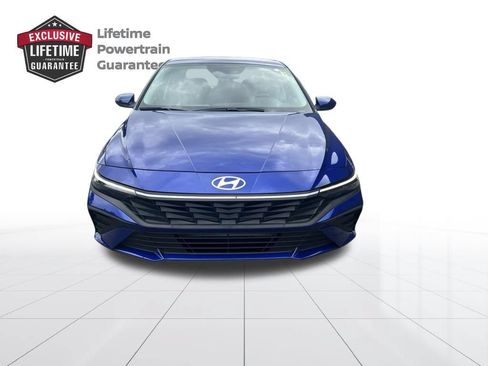 Used 2024 Hyundai Elantra SEL FWD image 8