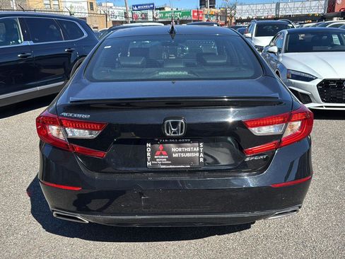 Used 2021 Honda Accord Sport image 8
