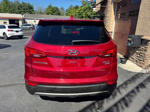 Used 2015 Hyundai Santa Fe Sport image 11