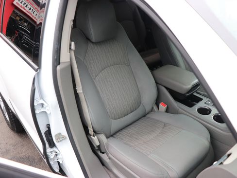 Used 2017 Chevrolet Traverse LS image 15