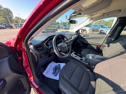 Used 2023 Ford Escape Active w/ Tech Pack #1 AWD/4WD image 27