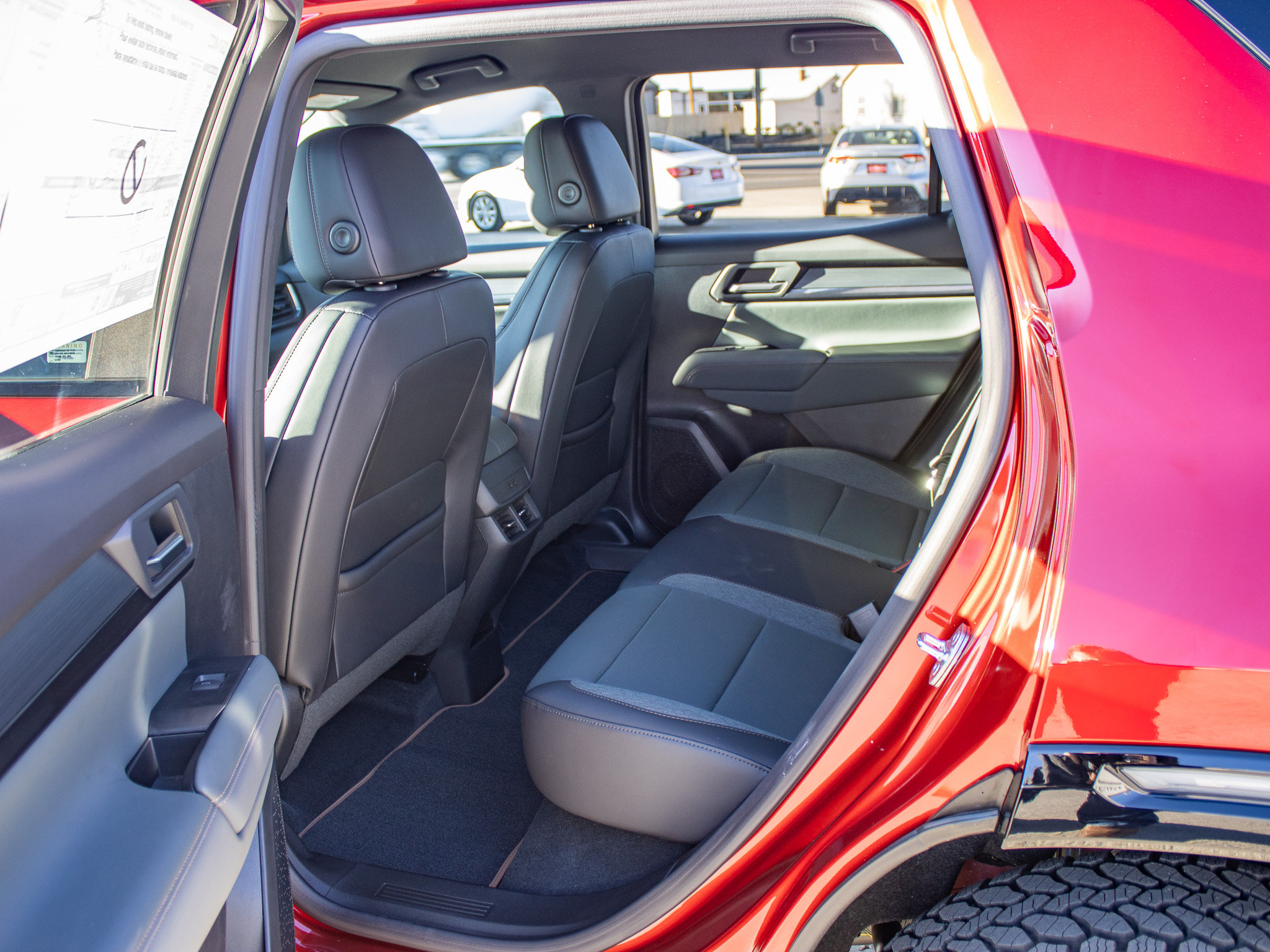 New 2027 GMC Terrain AT4 AWD/4WD image 15