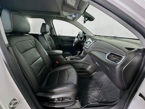 Used 2019 Chevrolet Equinox Premier FWD image 33