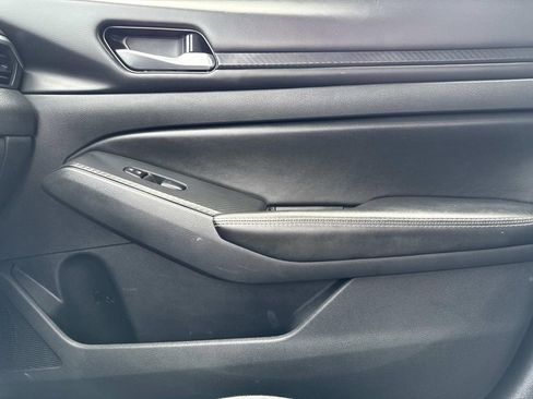 Certified 2024 Nissan Altima 2.5 SV image 23