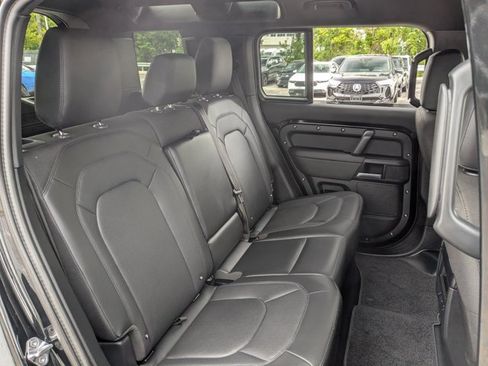 Used 2025 Land Rover Defender 110 S AWD/4WD image 21