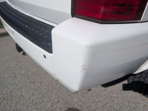 Used 2010 Jeep Commander Sport w/ Sun/Sound Group image 34