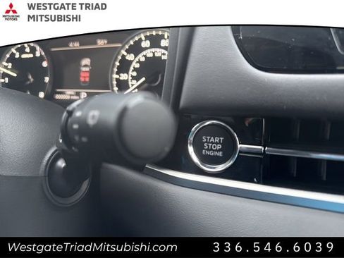 New 2026 Mitsubishi Outlander SE image 25