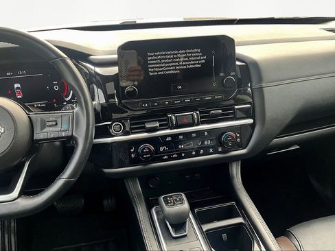 Used 2024 Nissan Pathfinder Platinum w/ Cargo Package image 6