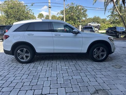 Used 2022 Mercedes-Benz GLC 300 4MATIC w/ Multimedia Package Lite image 14