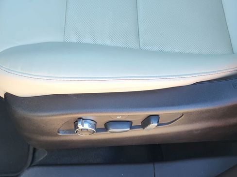 Used 2021 Cadillac XT4 Sport FWD image 14