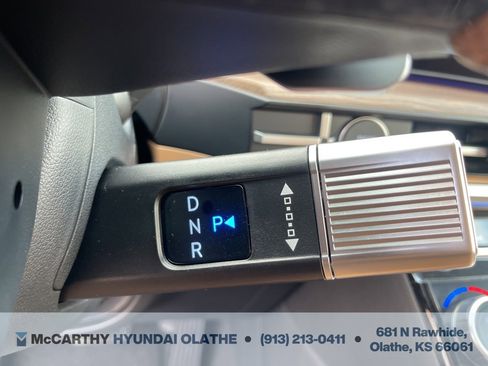 Used 2025 Hyundai Santa Fe Limited image 28