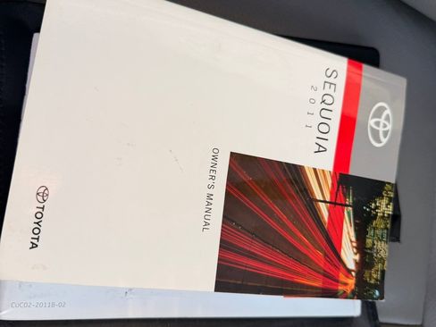 Used 2011 Toyota Sequoia SR5 image 34