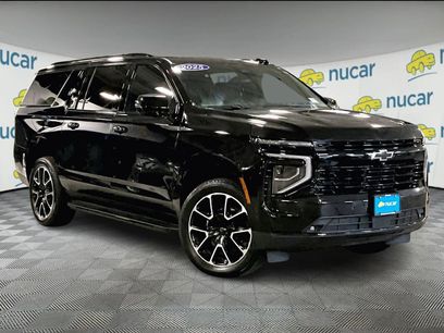 Used 2025 Chevrolet Suburban RST w/ Advanced Technology Package