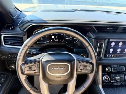 Used 2021 GMC Yukon Denali w/ Denali Ultimate Package RWD image 27