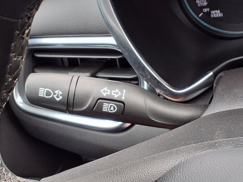 Used 2024 Chevrolet Equinox LT AWD/4WD image 28